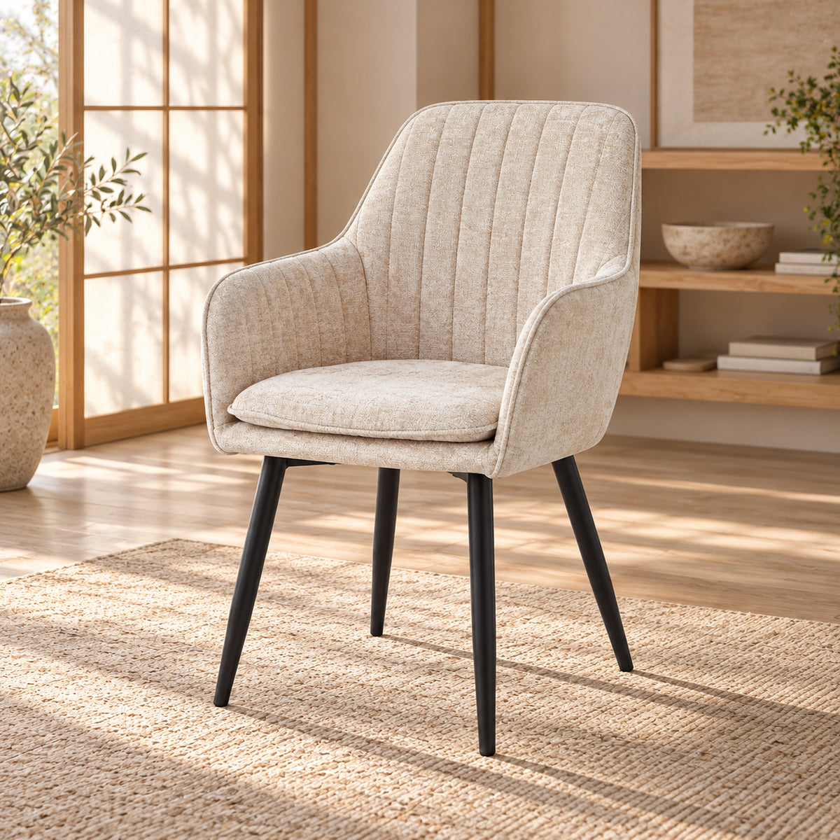 Lavinia Eetkamerstoel - Beige Chenille